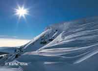 enlarge picture: Overhang of snow on Kotel Hill * Krkonose Mountains (Giant Mts)