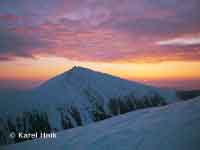 Sonnenaufgang Pec pod Snkou * Riesengebirge (Krkonose)