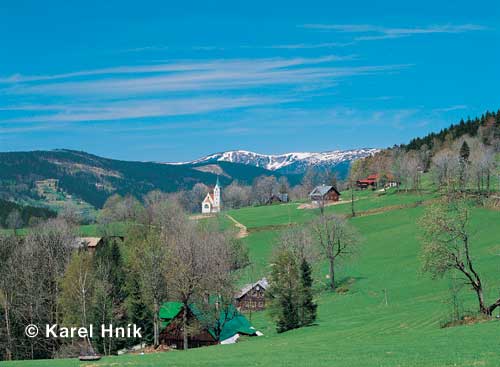 View from the village of Strn * Krkonose Mountains (Giant Mts)