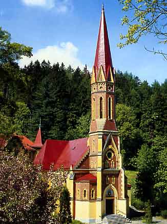 Konzertsaal in Bohuslav Martin * Riesengebirge (Krkonose)