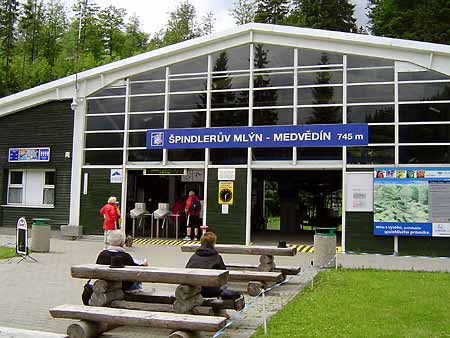 Talstation de Seilbahn Medvedin * Riesengebirge (Krkonose)