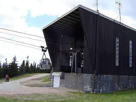 Bergstation der Seilbahn Cerna hora * Riesengebirge (Krkonose)