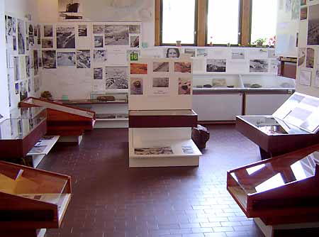 Information centre KRNAP * Krkonose Mountains (Giant Mts)