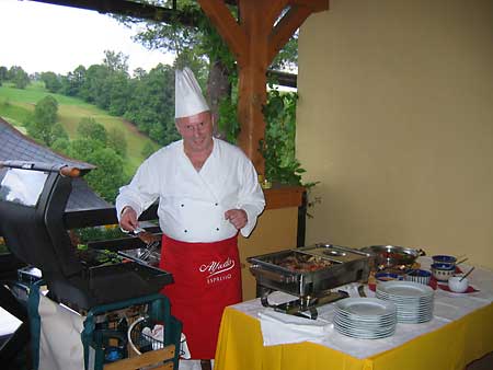 Restaurace Arnika * Krkono�e