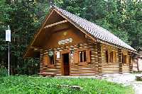 Saisonales Informationszentrum KRNAP U lomu Strážné * Riesengebirge (Krkonose)