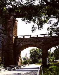 enlarge picture: Bernartice, railway viaduct * Krkonose Mountains (Giant Mts)